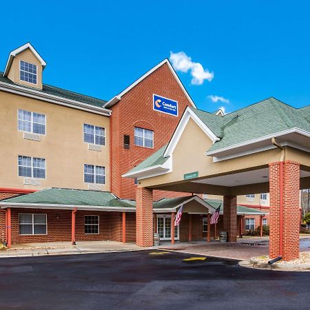 Comfort Inn & Suites Fairburn Exterior photo